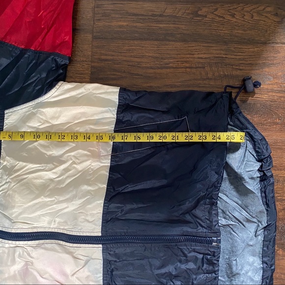 Vintage Tommy Hilfiger windbreaker - Picture 3 of 7